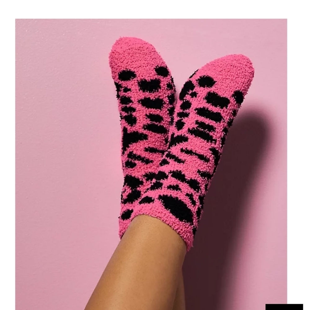🆕 7-9 BETSEY JOHNSON / TORRID PINK & BLACK SOCKS PACK - PACK OF 3 - Picture 4 of 4